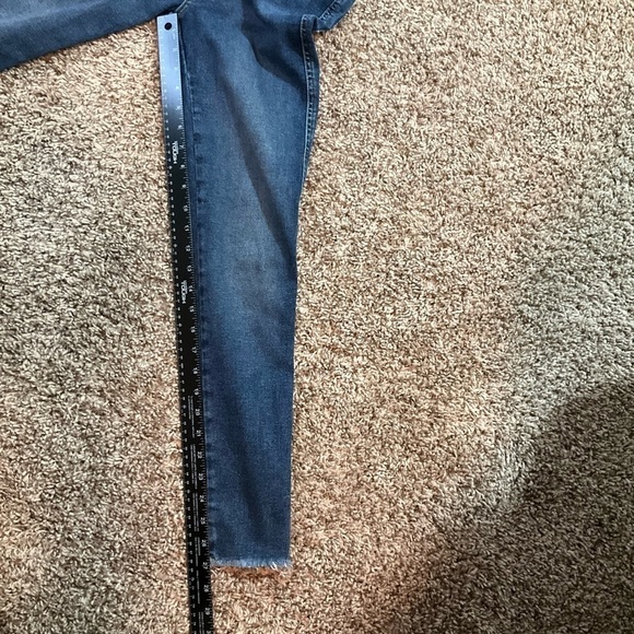 We the Free Skinny Blue Jeans Size 28 Free People Distressed Cuff Ankle - Picture 6 of 7